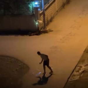 Aşkını Su ile Yazdı